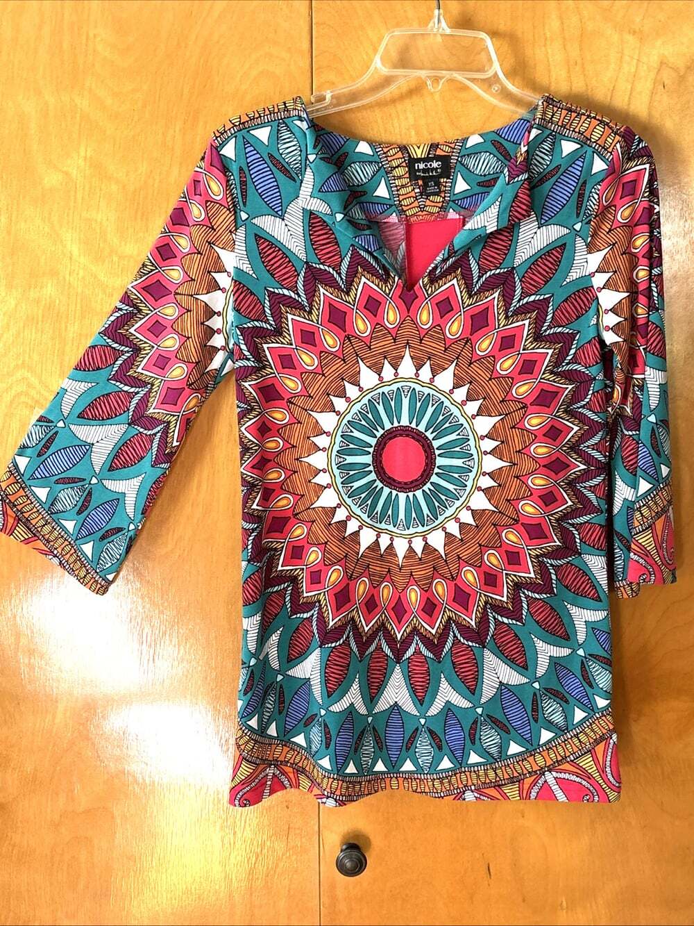 Nicole by Nicole Miller Multicolor Geometric Knit Flowy V Neck Tunic Top  XS